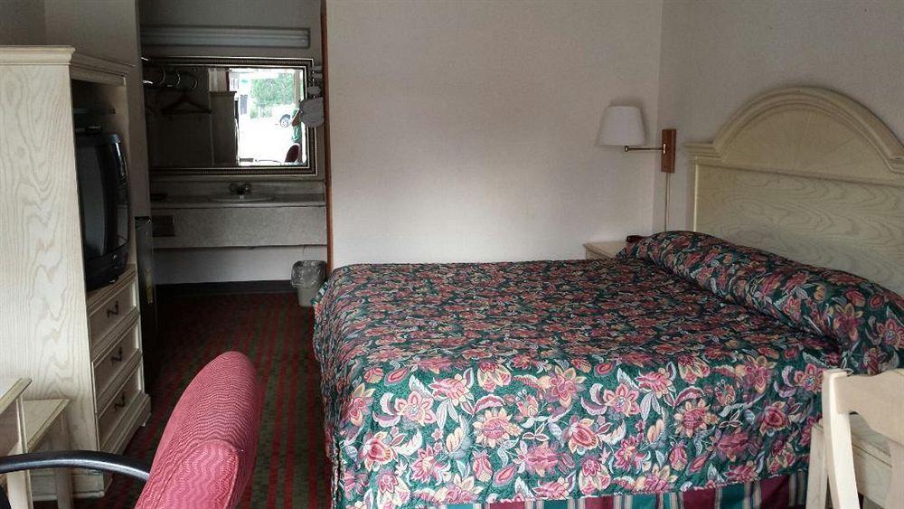 Western Motel - Jesup Buitenkant foto